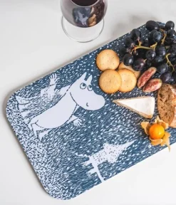 Muurla Moomin Skære- & Serveringsbræt 23x44 Cm First Snow -KitchenTime butik 2101d155 2ac6 461a 957e d9776205572c