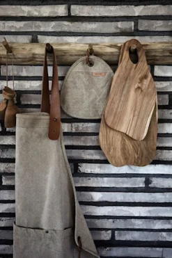 Muubs Cutting Board Louie M 12 Muubs Cutting Board Louie M -KitchenTime butik 340e53f5 6346 49b8 b433 49c4c488e4aa