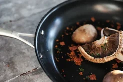 Nordwik Stegepande Rustfrit Stål 5-ply Non-stick 28 Cm -KitchenTime butik 58f0d04d 8c60 43cb 951e ec978eb24a73