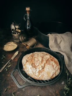 VICTORIA Emaljeret Combo Cooker Støbejernsgryde + Stegepande Ø 26 Cm 19 VICTORIA Emaljeret Combo Cooker Støbejernsgryde + Stegepande Ø 26 Cm -KitchenTime butik ad3356e9 a628 4e1c 9ca5 5d5779bd53f3