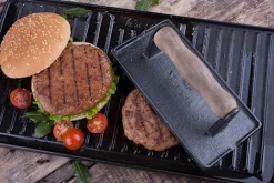 VICTORIA Bacon- Og Grillpresser Støbejern Med Træhåndtag 21x11cm -KitchenTime butik b0e74038 9b50 49e7 b4f4 fe04cc480e48