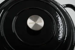 Nordwik Emaljeret Buffetgryde Støbejern 27 Cm Sort 11 Nordwik Emaljeret Buffetgryde Støbejern 27 Cm Sort -KitchenTime butik cf55cf75 fb84 47b5 a2a8 abde132f8d3a