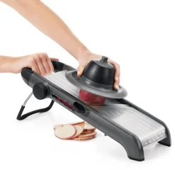 OXO Good Grips Chef’s Mandolin 2.0 -KitchenTime butik e4dd1784 16fb 4b4b ba10 183ef9830d27