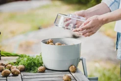 Nordwik Kartoffelskræller Med Håndsving 14 Nordwik Kartoffelskræller Med Håndsving -KitchenTime butik f38395e9 0565 48e2 bd0a cfd17258adc9